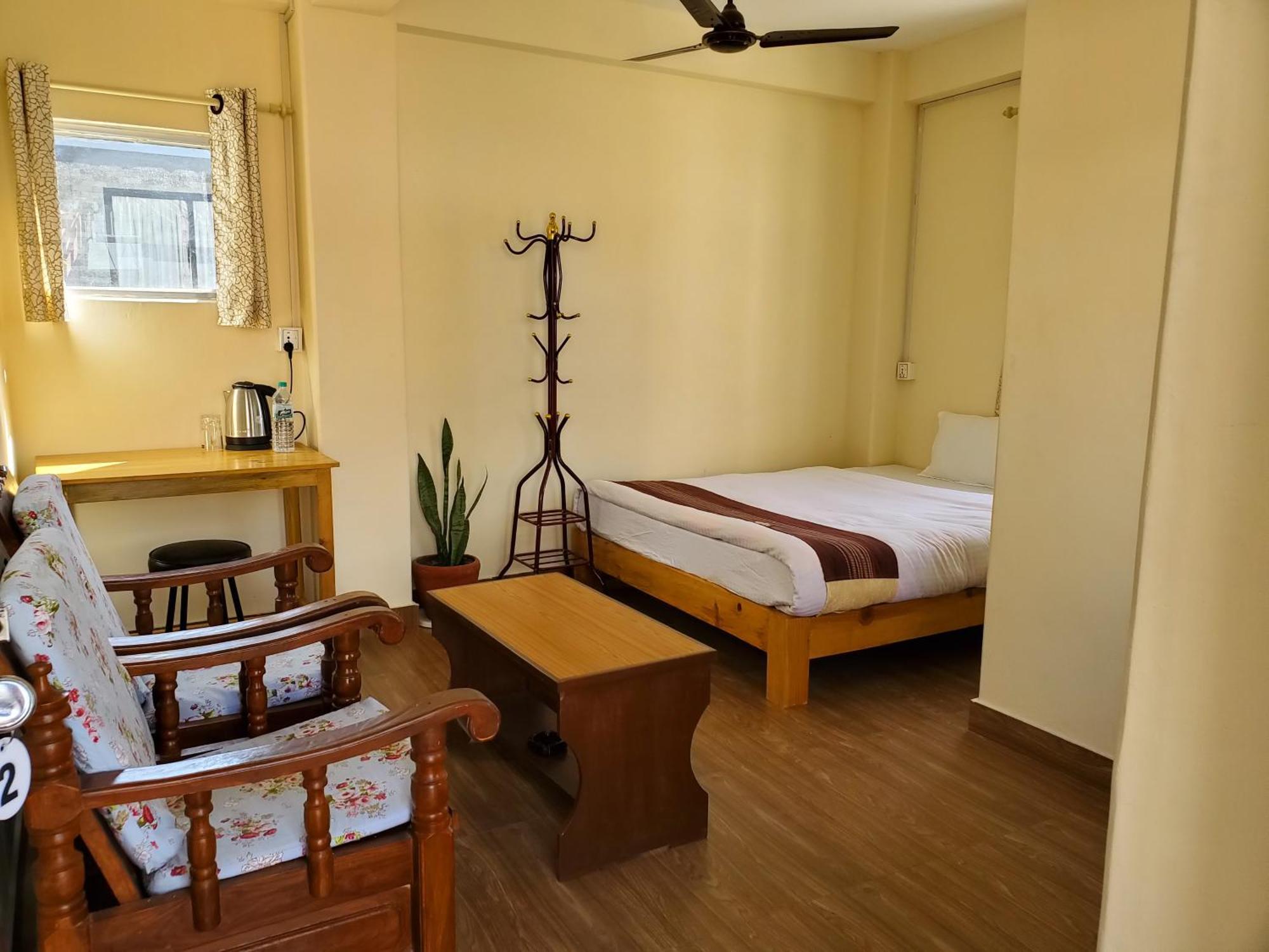 Santoshi Guest House, Pokhara Esterno foto
