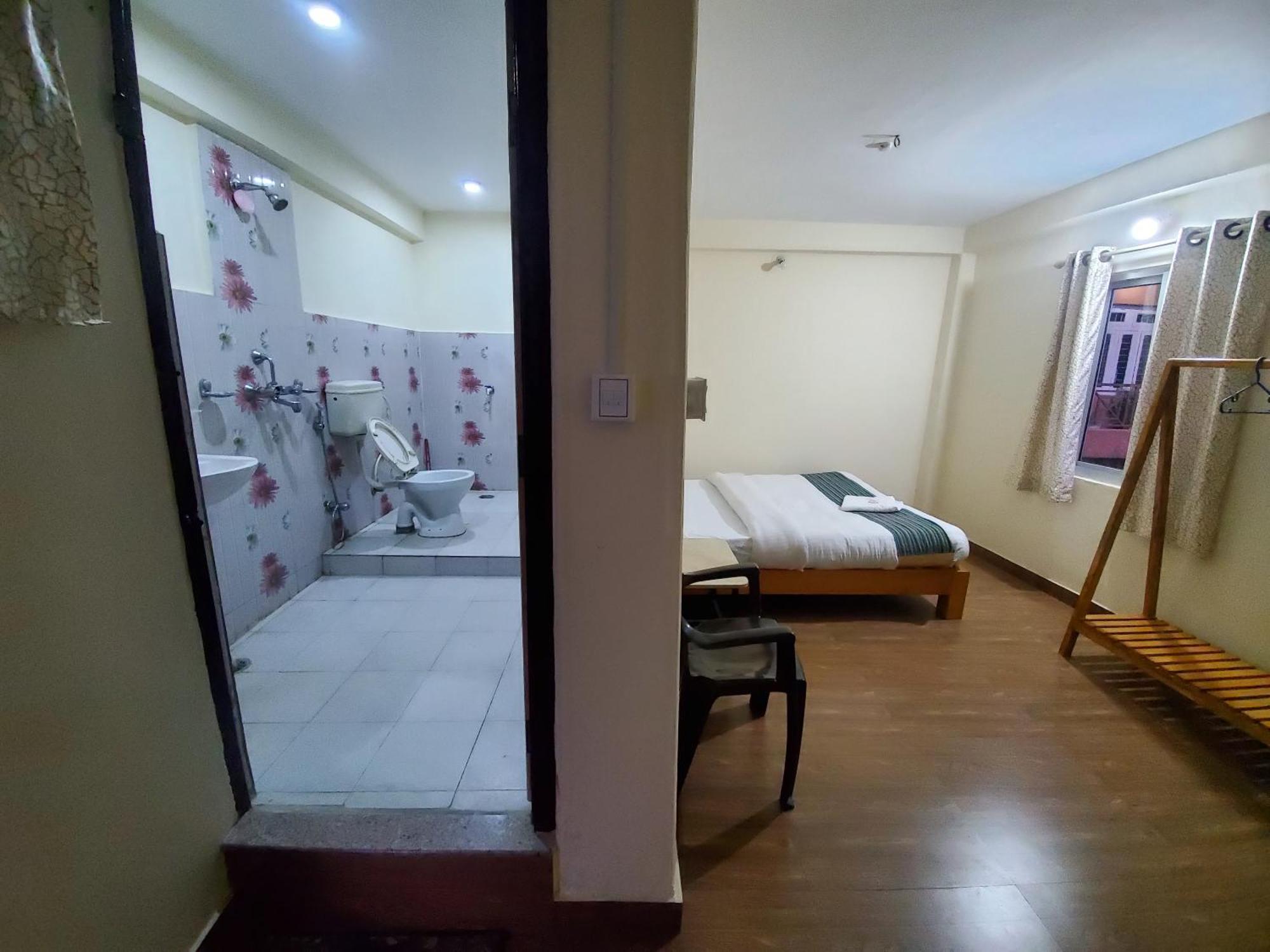 Santoshi Guest House, Pokhara Camera foto