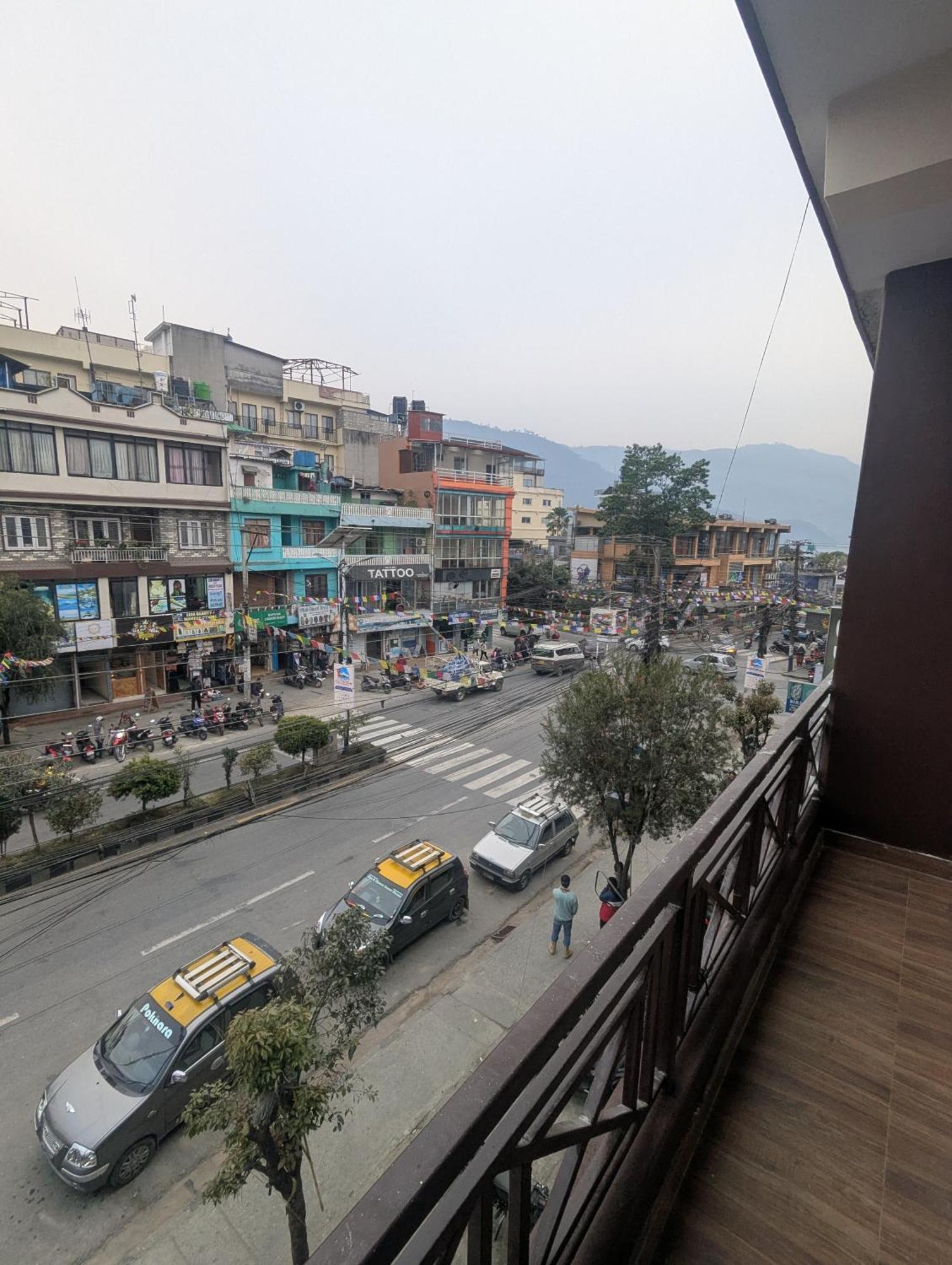 Santoshi Guest House, Pokhara Camera foto