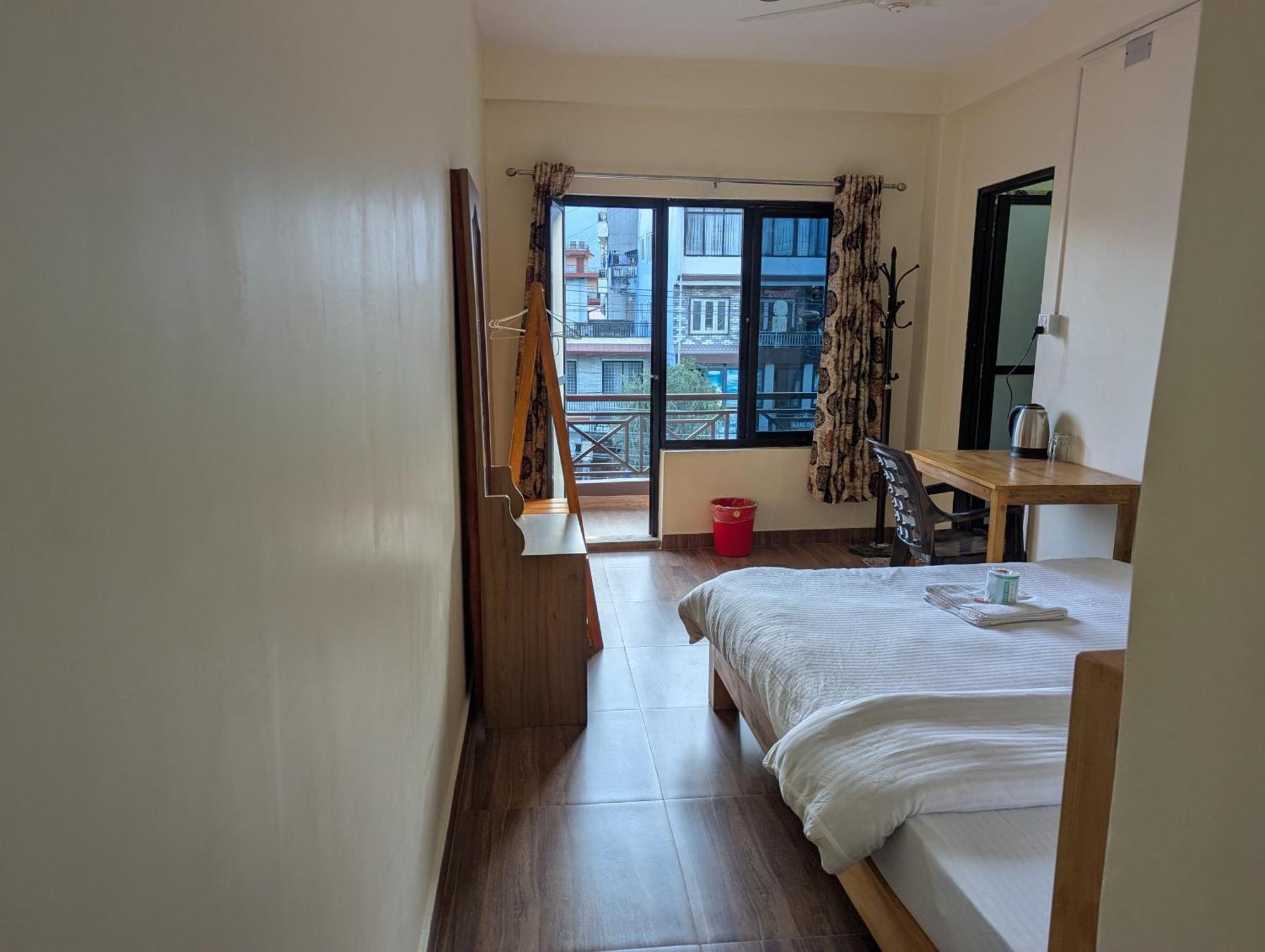 Santoshi Guest House, Pokhara Camera foto